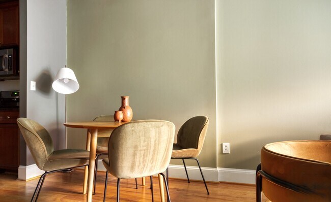 Photo - 1230 4th St NW