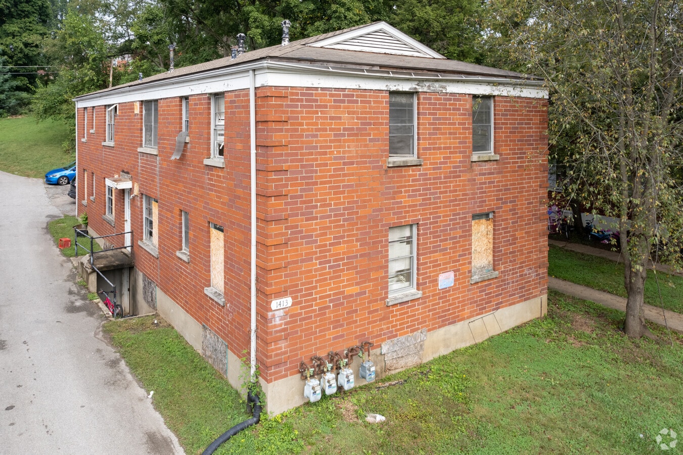 Photo - 1413 Nightingale Rd Apartments