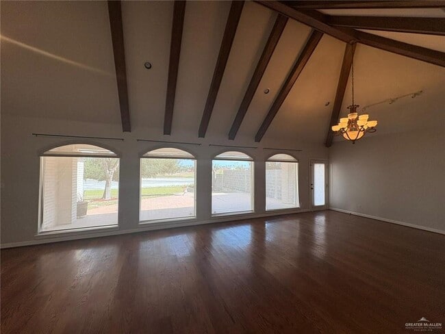 Photo - 15 Rio Grande Dr