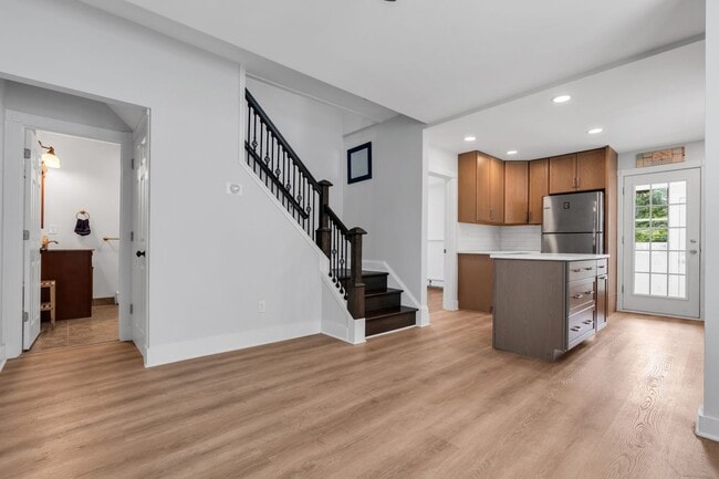 Photo - 505 Long Branch Ave