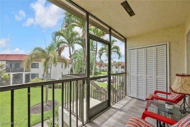 Photo - 4287 27th Ct SW Unit 202
