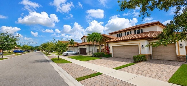 Photo - 191 SE 35 Ave