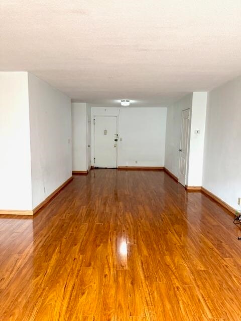 Photo - 201 St Pauls Ave