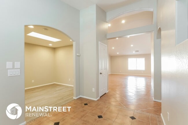 Photo - 17406 W Mohave St