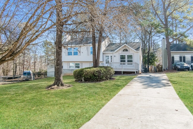 Building Photo - 106 Woodspur Rd