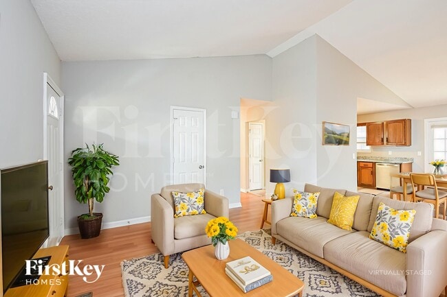 Photo - 660 Cranberry Trail