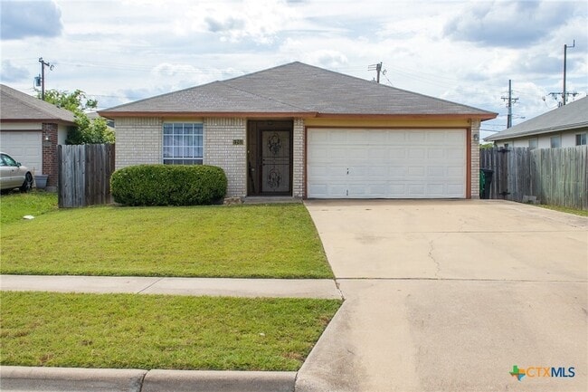 Building Photo - 1203 Fox Creek Dr