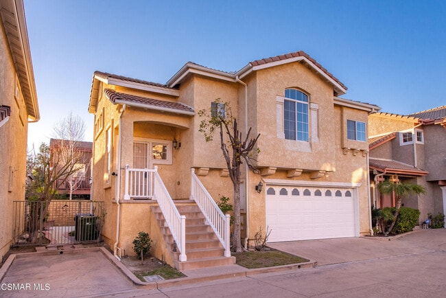 Photo - 1751 Tallowberry Ln