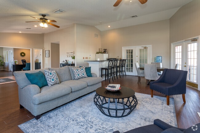 Interior Photo - Park Place Rental