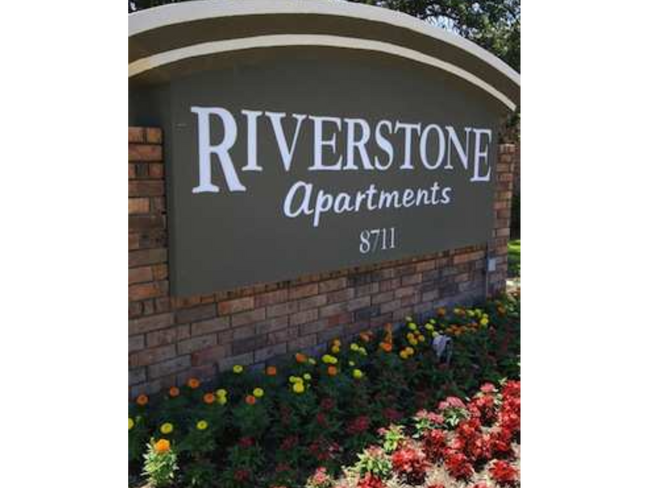 Building Photo - Riverstone Apartments