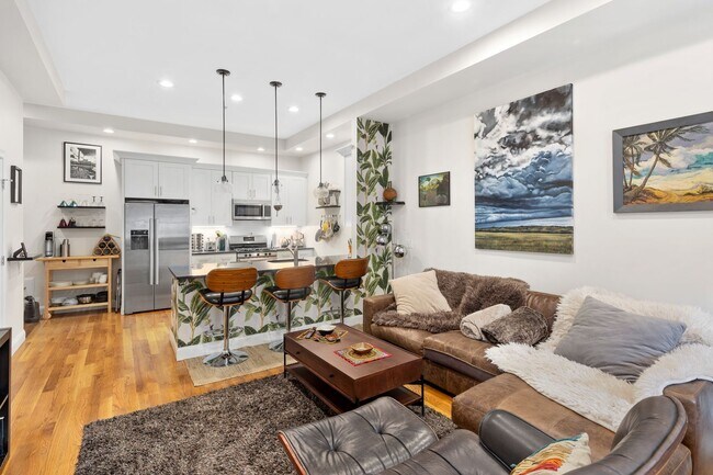 Photo - New 2BR2BA Condo in Jefferies Point with B...