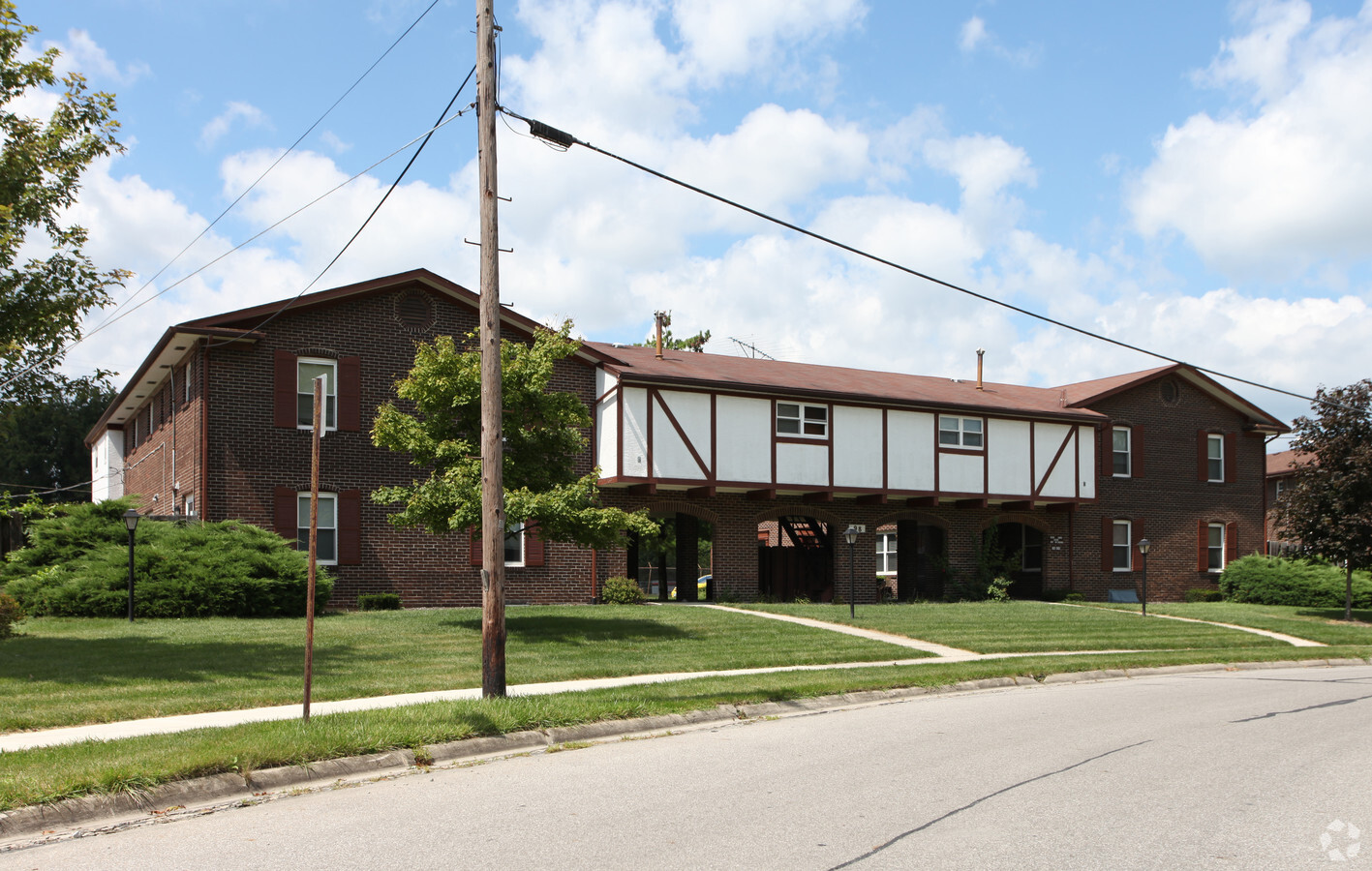 Photo - Carriage Arms Apartments