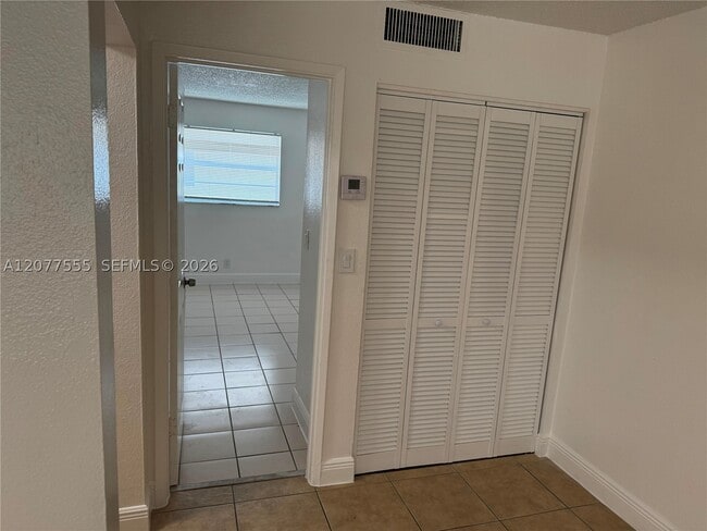 Photo - 241 SE 9th Ct Unit 203