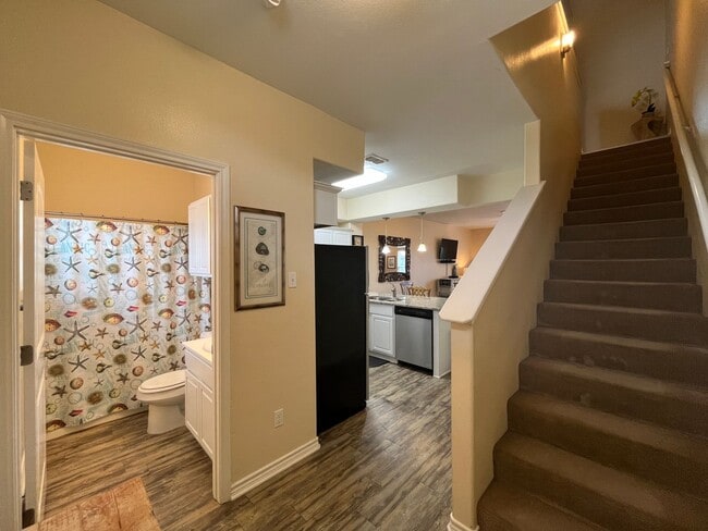 Photo - FULLY FURNISHED ISLAND TOWNHOME WITH SOME BILLS PAID