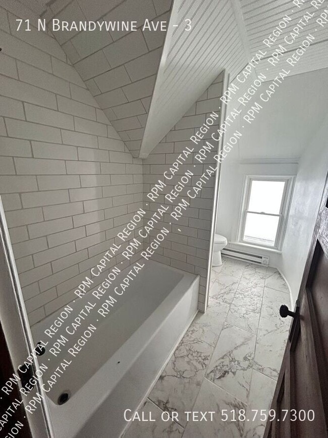 Photo - 71 N Brandywine Ave Unidad 3