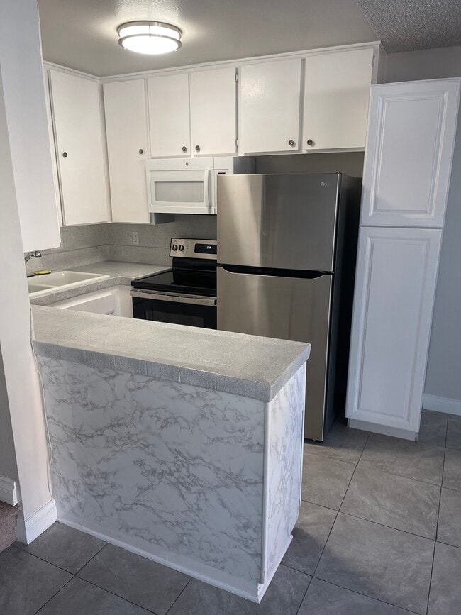 Building Photo - 13755 Caminito Vizzini Unit 13755 Caminito Vizzini, San Diego, CA., USA