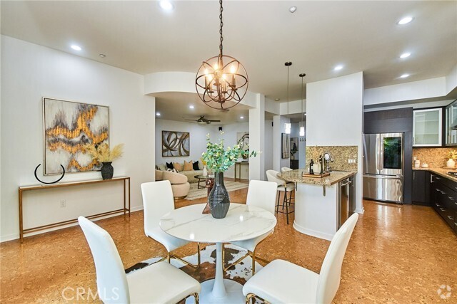 Building Photo - 21 Gramercy Unit 313 Rental