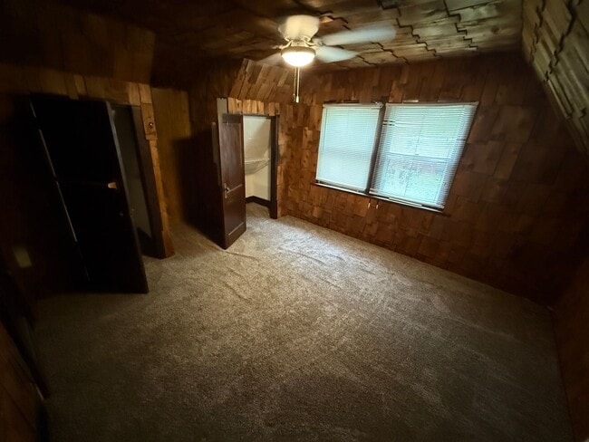 Photo - SE - Main &amp; 23rd St N Unidad 23rd St N