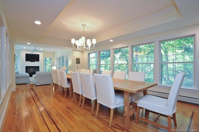 45 Moosehorn Rd