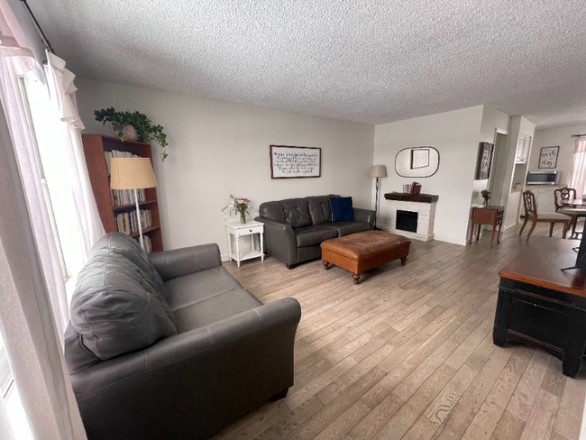 Building Photo - 7110 S Gaylord St Unit K12