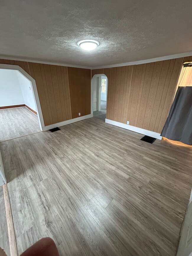 Photo - 1341 Sassafrass St