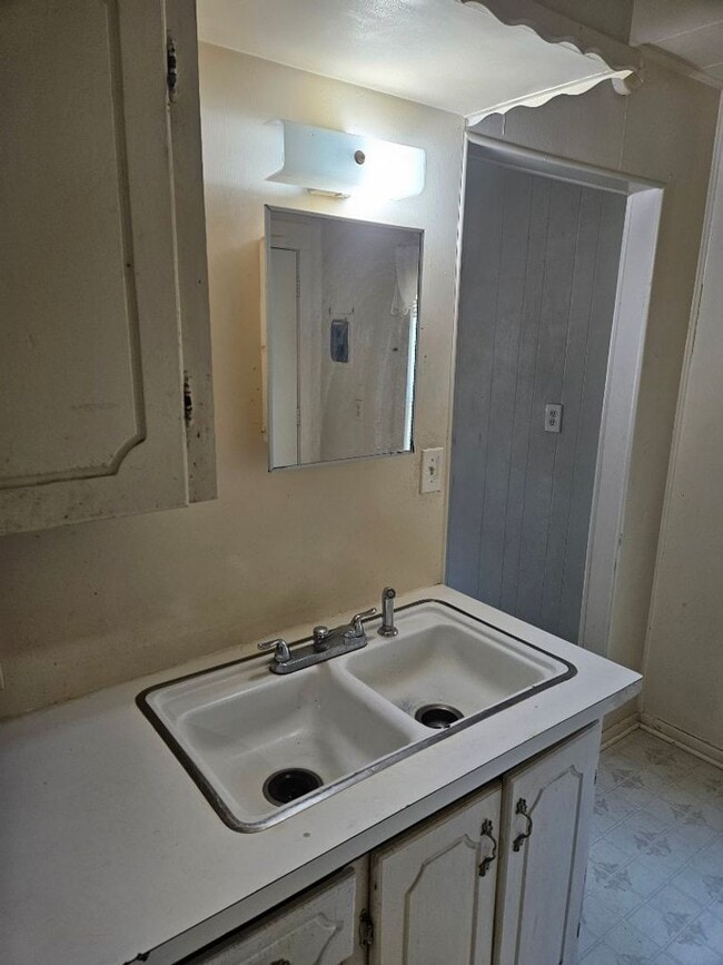 Photo - Energy Efficient
