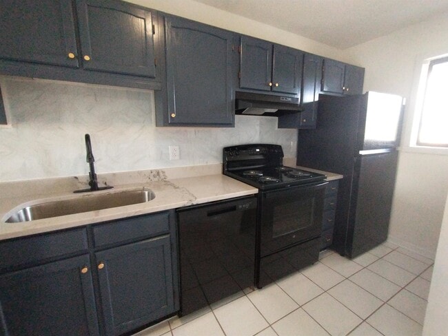 Photo - 7700 Porcher Dr