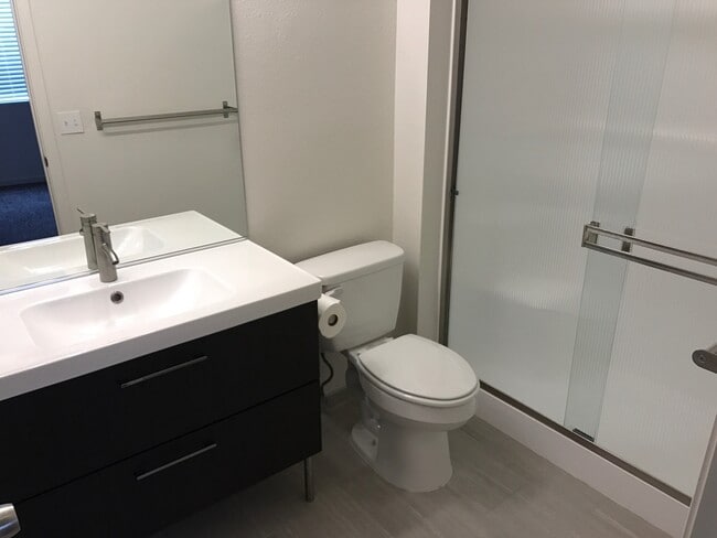 Photo - 1908 S Pride St