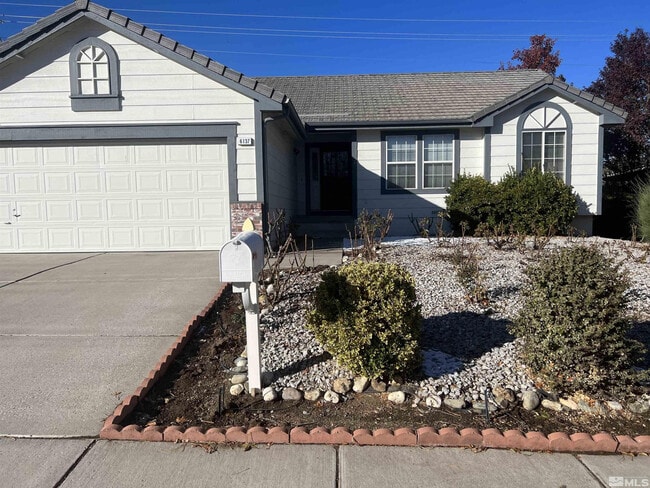Photo - 6137 Greenbrook Dr House