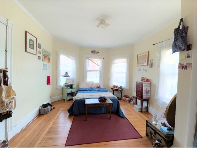 Photo - 35 Allston St Unit 2