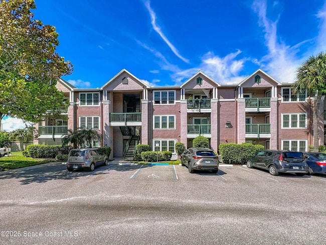 Building Photo - 7667 N Wickham Rd Unit 416