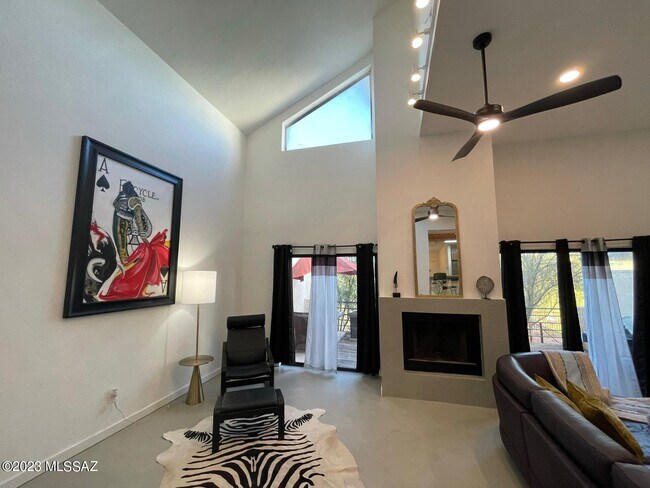 Photo - 5233 N 1st Ave