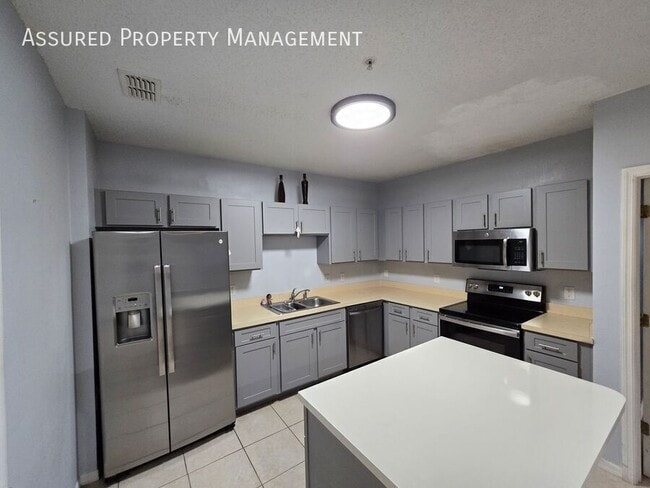 Photo - 2048 Cypress Bay Blvd
