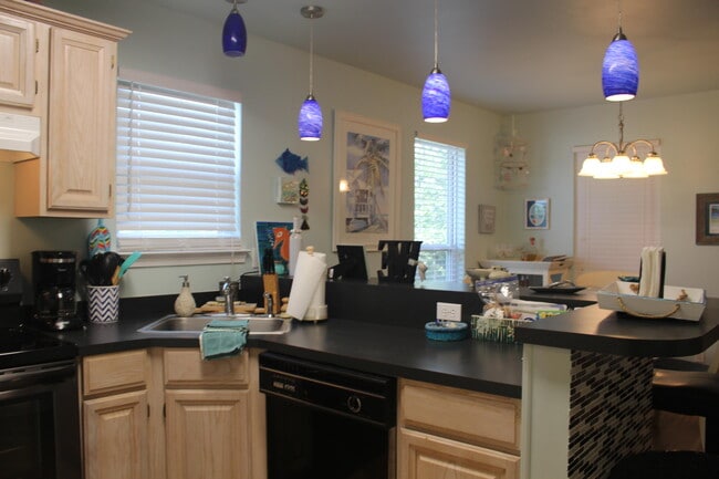 Photo - 88 Hutchinson St