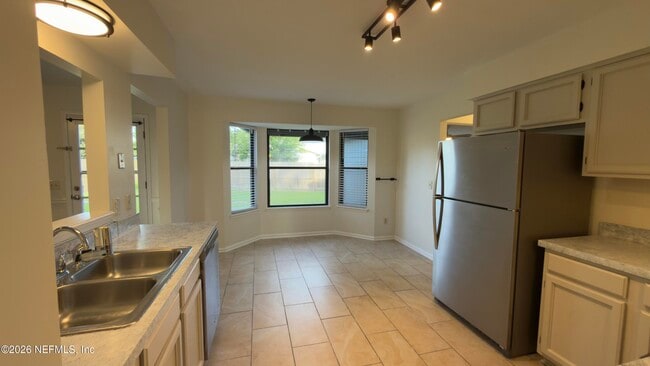 Photo - 7914 Longshadow Ct