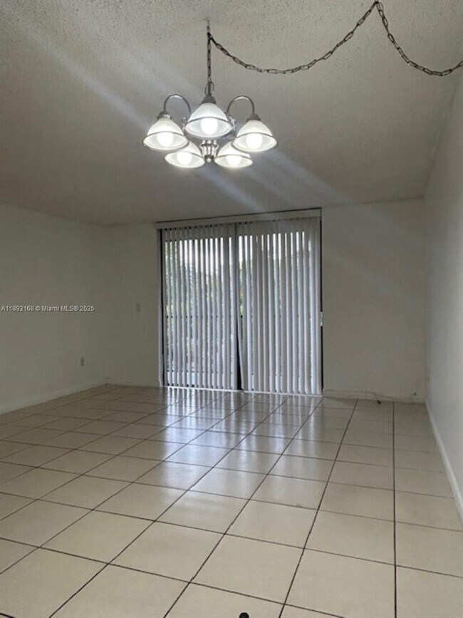 Photo - 8540 SW 133rd Avenue Rd Unit 208
