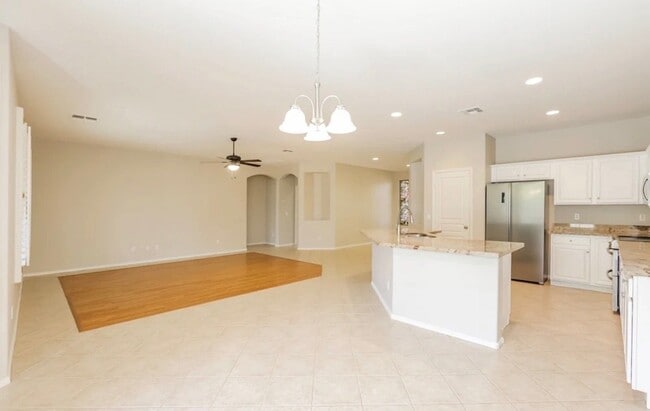 Photo - 2419 W Park St