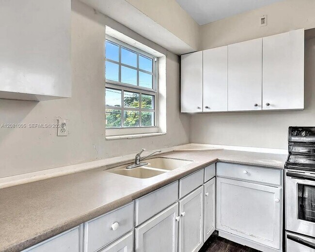 Photo - 1451 NE 170th St Unit 201A