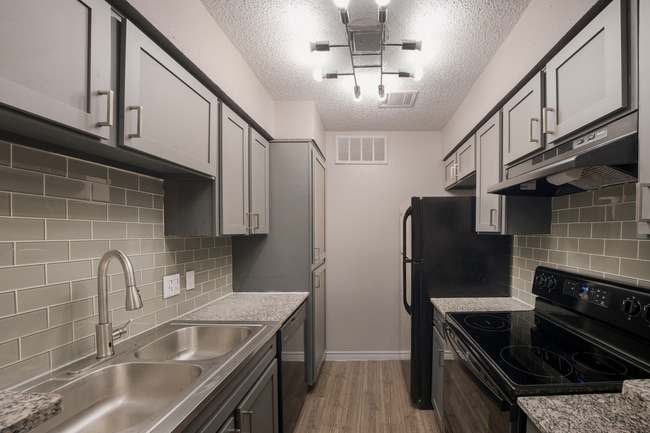 Kitchen A1-1br1ba-vatsoco-001.jpg