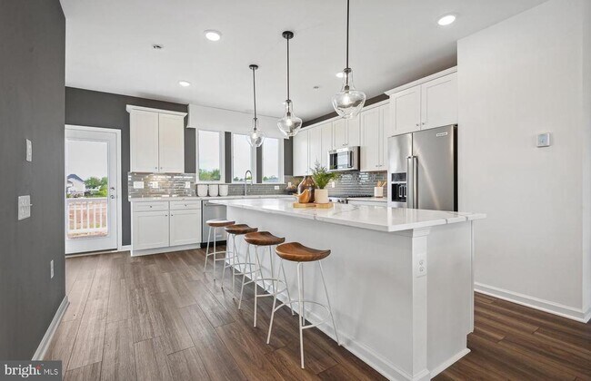 Photo - 14400 Leafhopper Dr