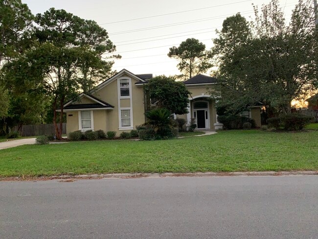 Building Photo - 3204 Southern Hills Cir W