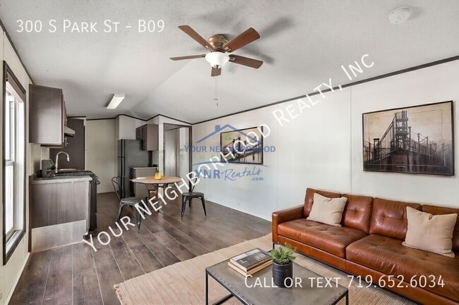 Photo - 300 S Park St Unidad B09