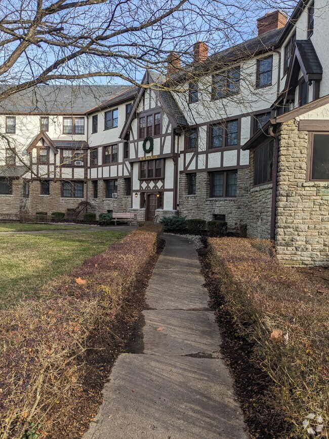 Apartments for Rent in Mariemont, OH 9 Rentals