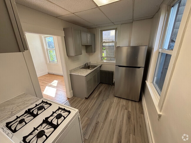 Building Photo - 702 Airbrake Ave Rental