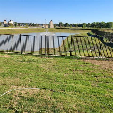 Photo - 517 Harbor Oaks Dr