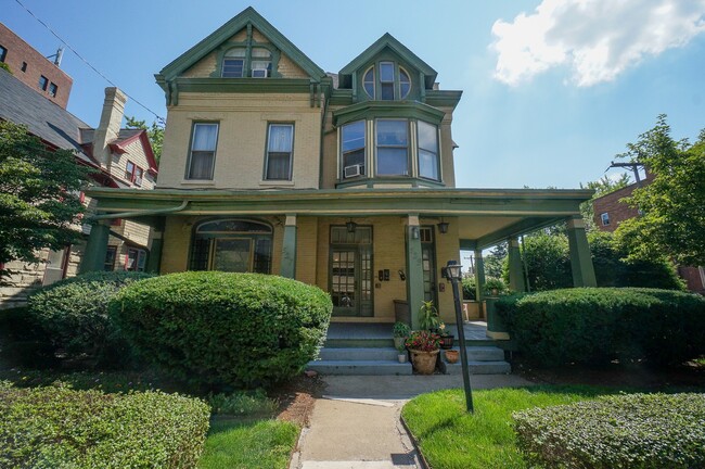 Arlington Houses - Arlington Houses