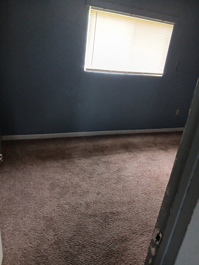 Photo - 1331-1333 Thurston St Unit 1341