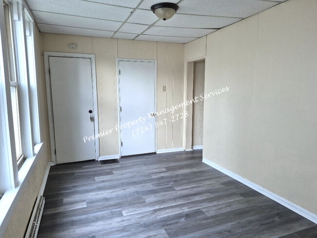Photo - 2412 7th Ave