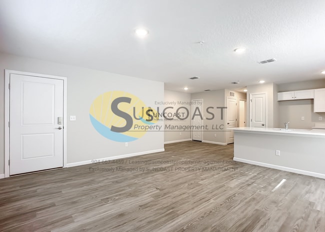 Photo - 6445 Breezy Oaks Wy