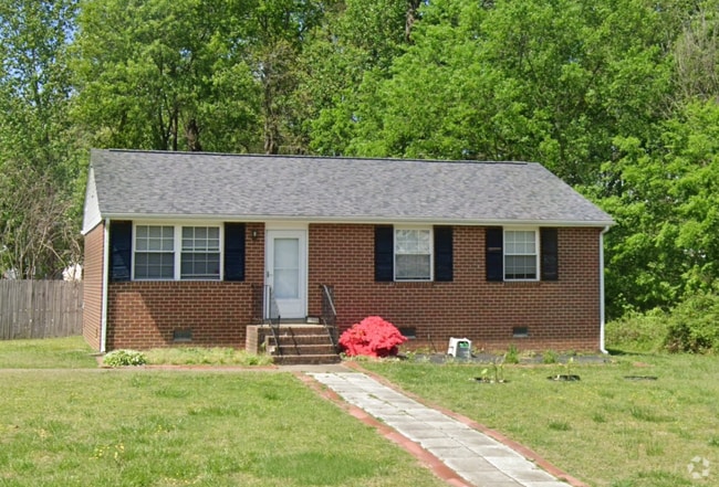 Building Photo - 3900 Lamplighter Dr Rental